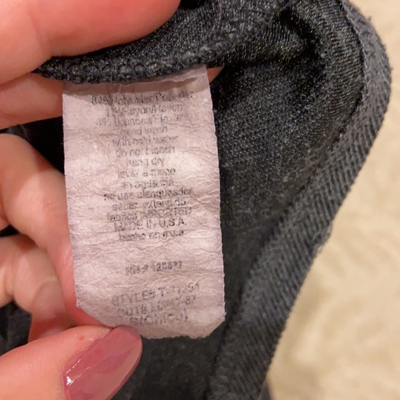 Tres Bien Gray Ripped Crop Tank Top Small - Picture 9 of 9